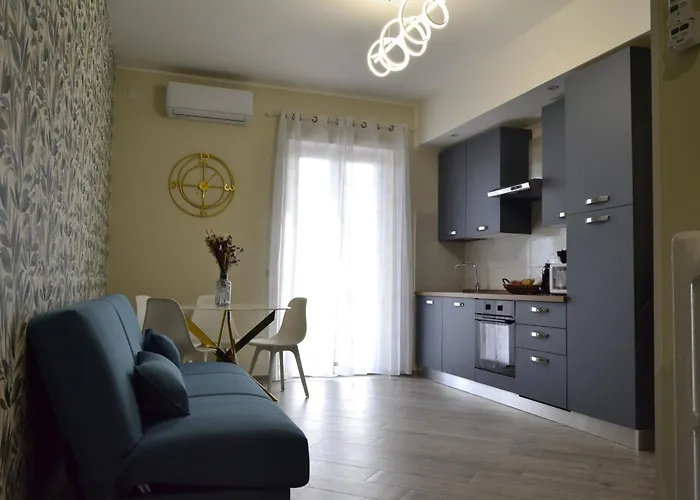 Apartment And Blue - Metro C, Free Parking And Wifi *